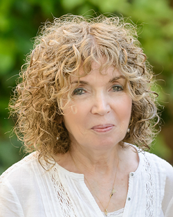 Headshot of Michal Schwartz