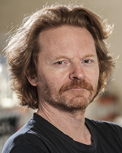 Headshot of Pierre Vanderhaeghen
