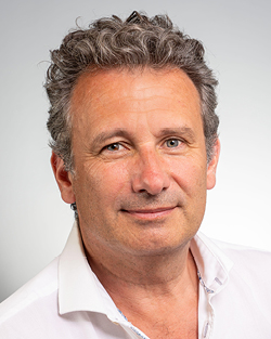 Headshot of Mickael Tanter