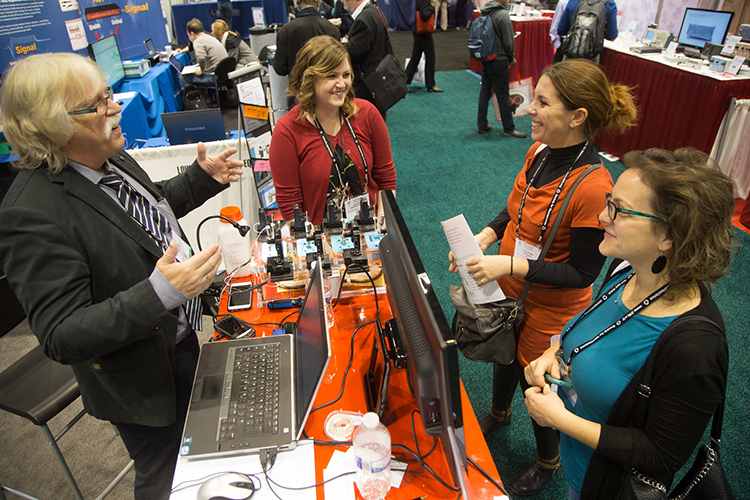 Exhibit Hall at Neuroscience 2015