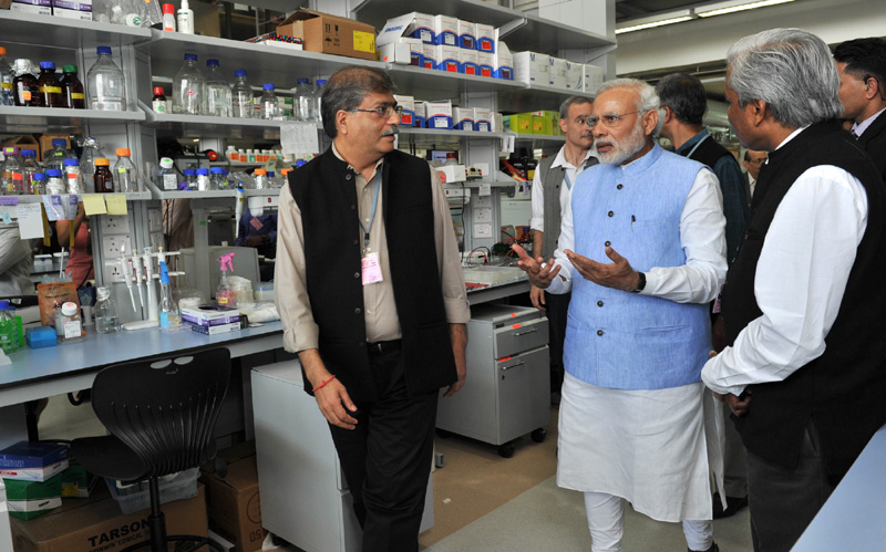 Indian Prime Minister Narendra Modi visited a neuroscience lab