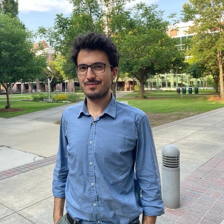 Simone Russo headshot