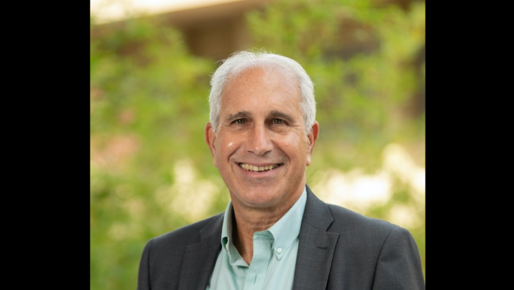 Robert Malekna, MD, PhD, of Stanford University was awarded the Peter Seeburg Integrative Neuroscience Prize in 2022.