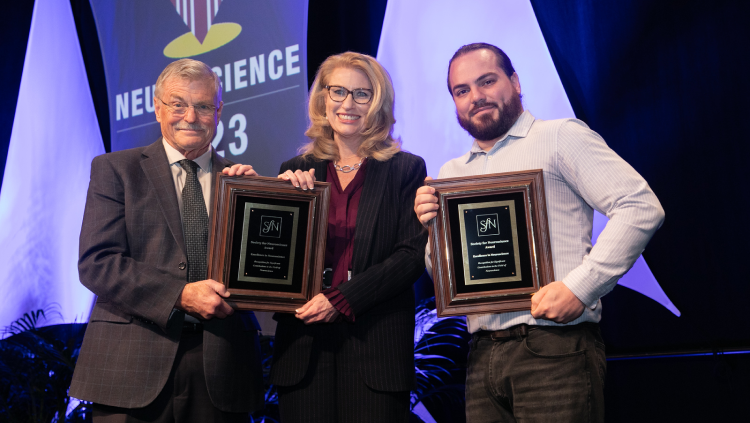 Kelly Lambert, PhD (center), of the University of Richmond and Christian Bravo-Rivera, PhD (right), of the University of Puerto Rico were awarded the Science Educator Award in 2023.