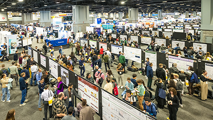 Attendees at Neuroscience 2023 in Washington, DC
