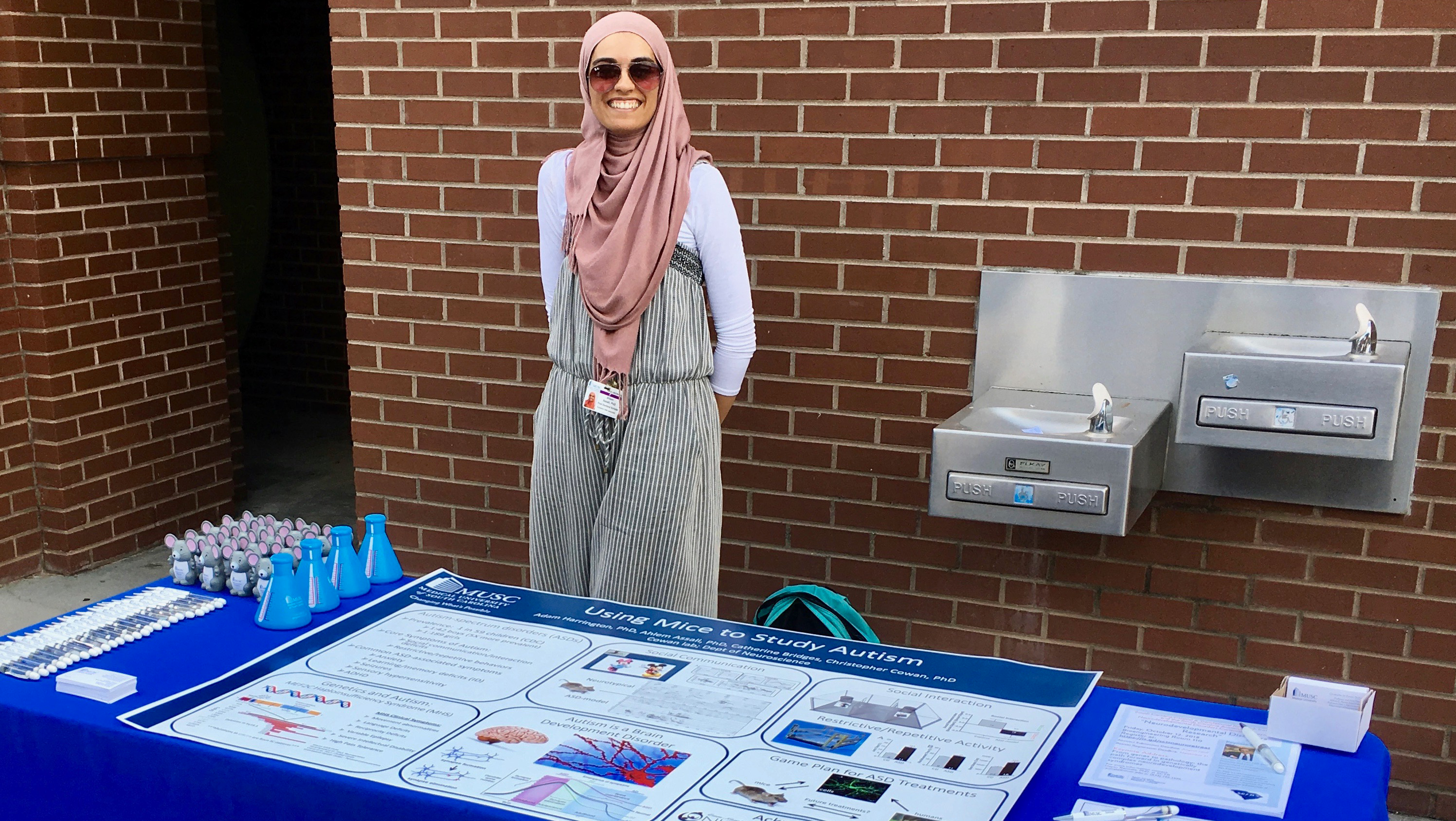 Neuroscience advocates hosted an “autism awareness” event at a Charleston Riverdogs minor league baseball game. This is one example of ways advocates can increase awareness of brain research in their local community.