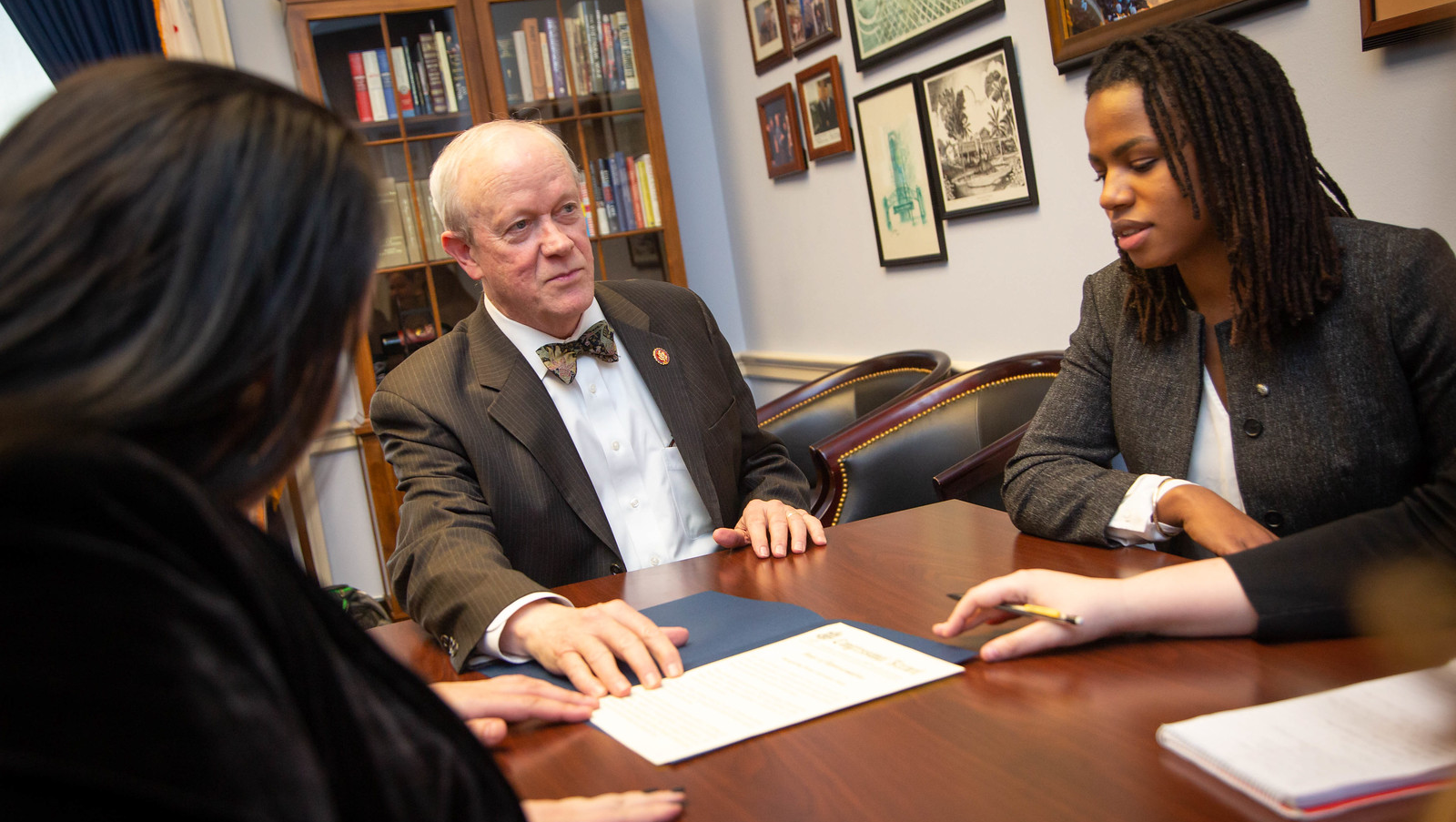 Rep. Jerry McNerney (D-CA) shares recognition in the congressional record of Brain Awareness Week with SfN advocates, including 2019 Early Career Policy Ambassador Enitan Marcelle (right).