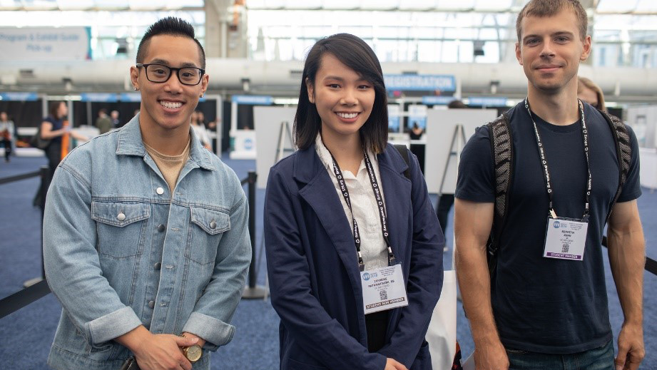 Three student members at Neuroscience 2018