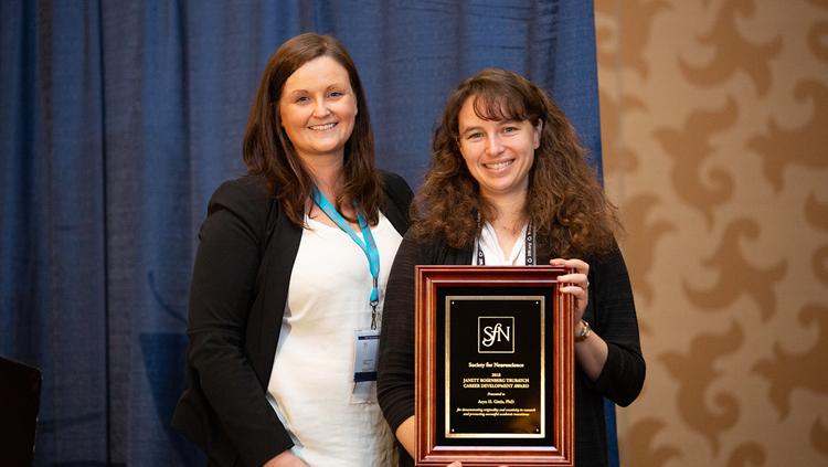 Aryn H. Gittis, PhD, of Carnegie Mellon University, accepts the Janett Trubatch Career Development Award.